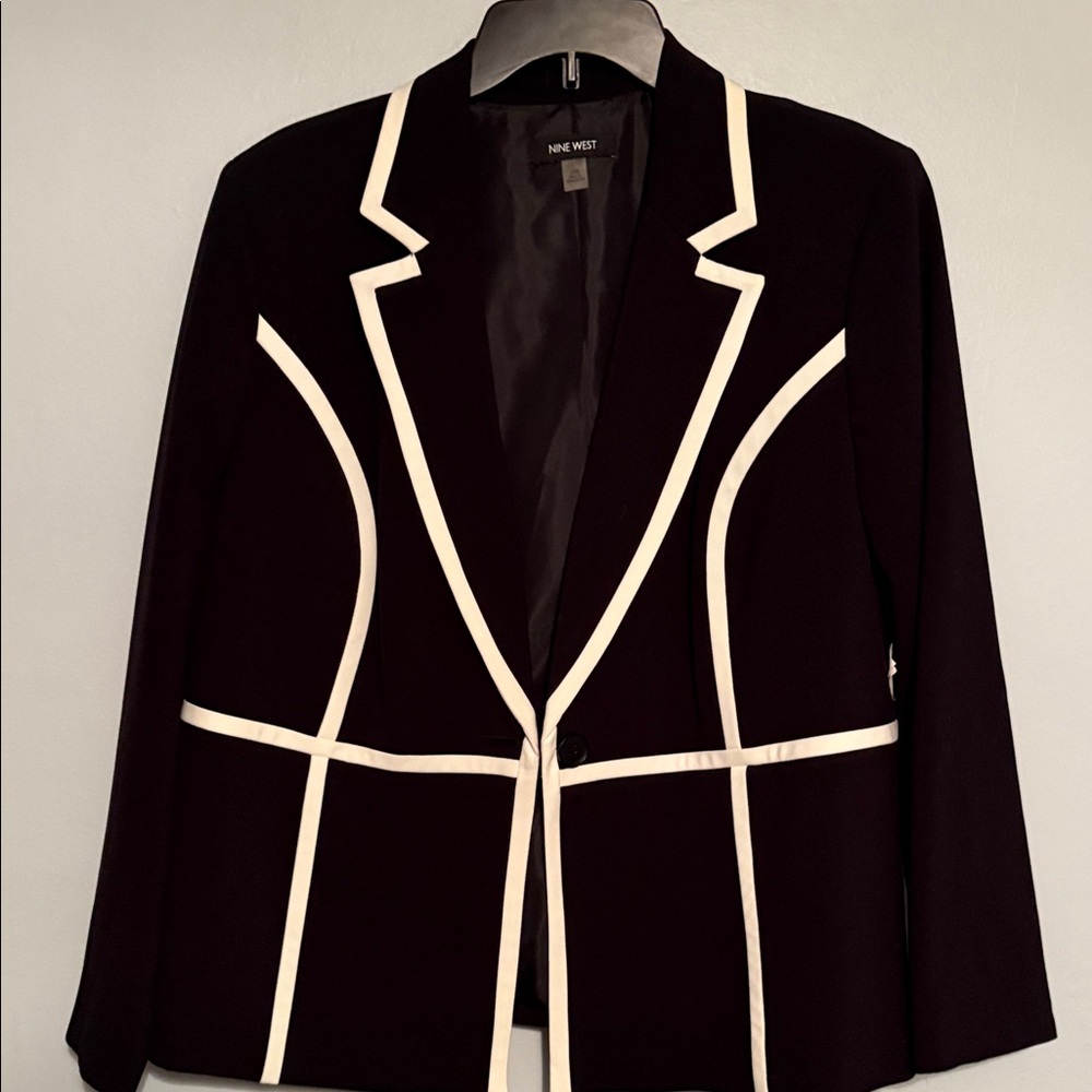 Nine West Black Blazer with White Trim. Box14